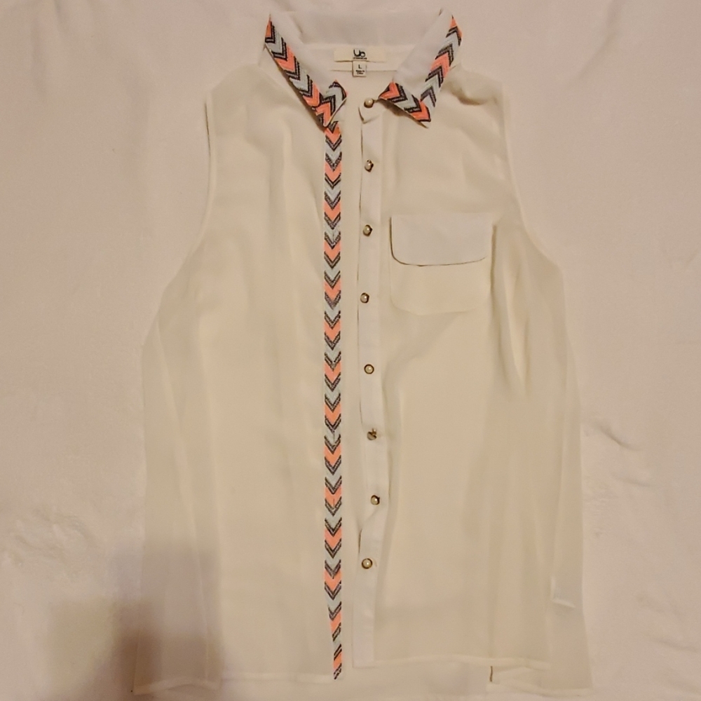 Ya Los Angeles sleeveless buttonup shirt